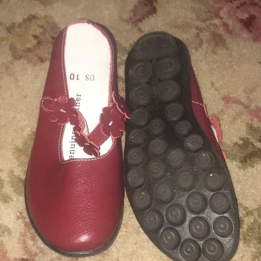 Like brand new burgundy slip on clog style shoes